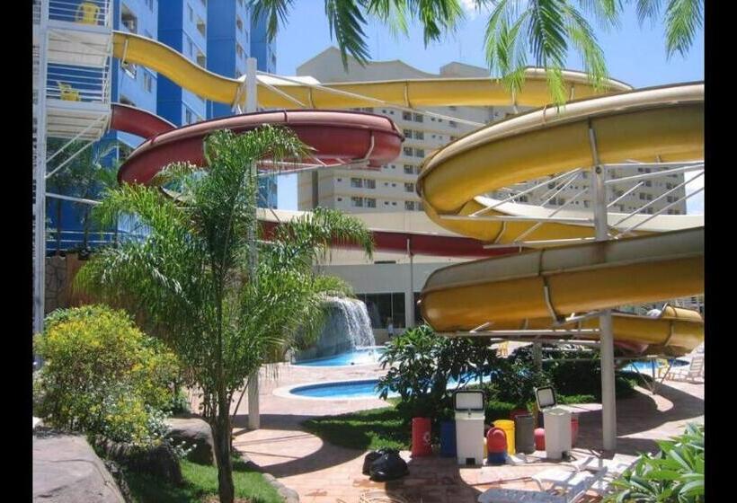 Suite Familiar, Golden Dolphin Com Café Da Manhã! Piscinas 24h