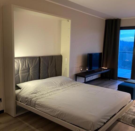 Апартаменты 2 Спальни, Astenblick Apartments With Sauna