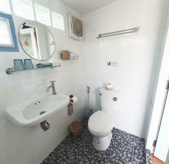 اتاق استاندارد با بالکن, Kinn Stay50 Bangkok