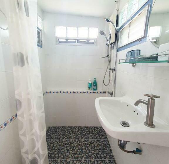 اتاق استاندارد با بالکن, Kinn Stay50 Bangkok