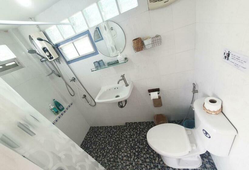 اتاق استاندارد با بالکن, Kinn Stay50 Bangkok