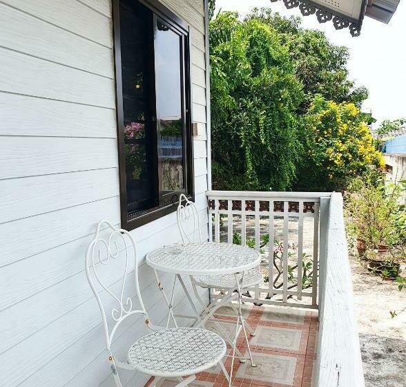 اتاق استاندارد با بالکن, Kinn Stay50 Bangkok