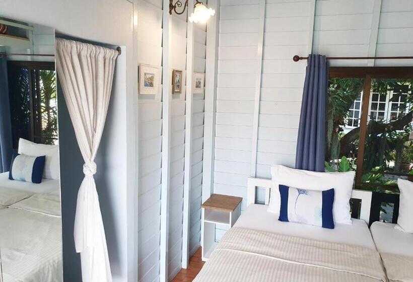 اتاق استاندارد با بالکن, Kinn Stay50 Bangkok