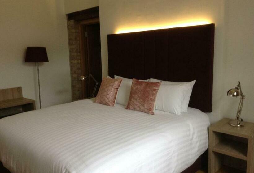 חדר סטנדרט, Markree Courtyard