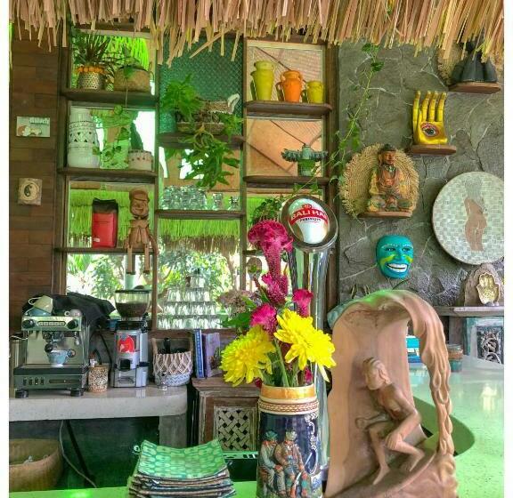 חדר סטנדרט נוף לגינה, Sriyana Uluwatu