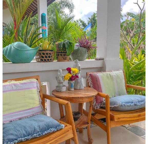 חדר סטנדרט נוף לגינה, Sriyana Uluwatu