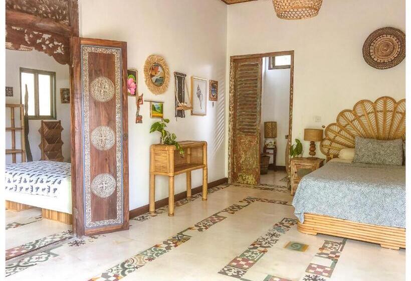 Bungalow Familiar, Sriyana Uluwatu