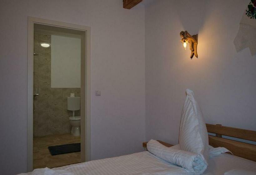 Pokój Standard, Casa Traditionala Breb