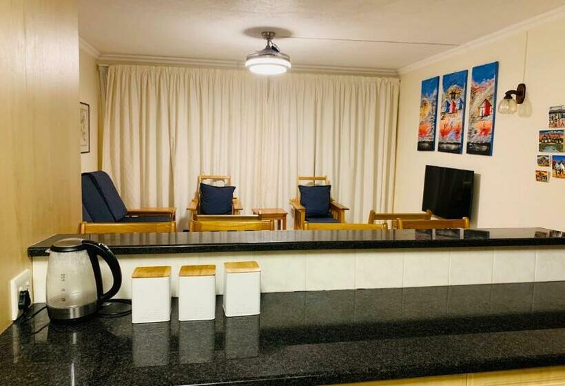 דירה בת חדר שינה 1 עם מרפסת, Santana