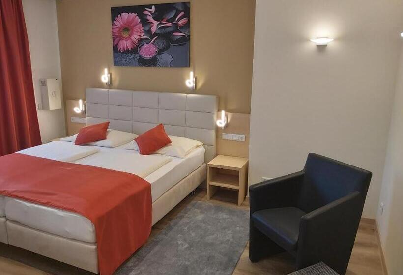 آپارتمان 1 خوابه, Appartement Aragia