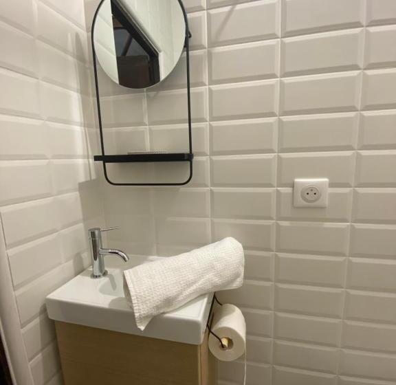 חדר יחיד בסיסי, Maison Léonard Du Ventoux