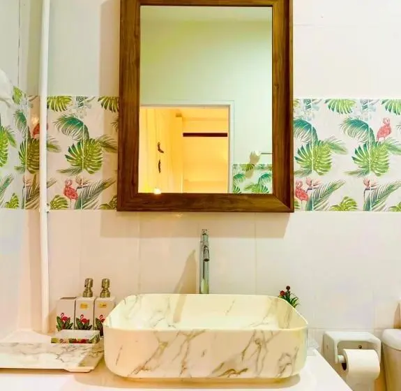 اتاق خانوادگی, Primego Boutique