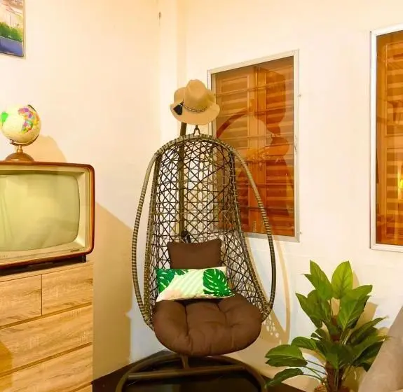 اتاق خانوادگی, Primego Boutique