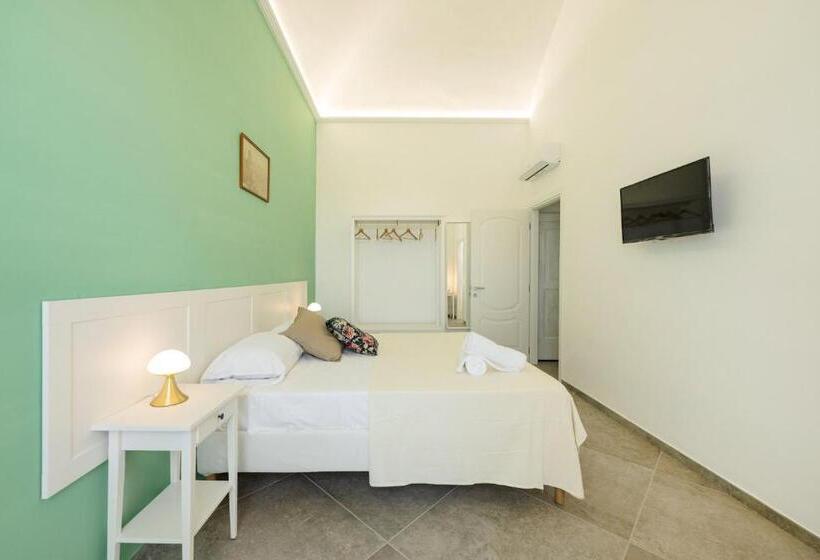 带海景的豪华间, Villa Caterina B&b