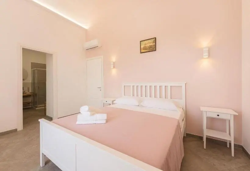 オーシャンビューのデラックストリプルルーム, Villa Caterina B&b