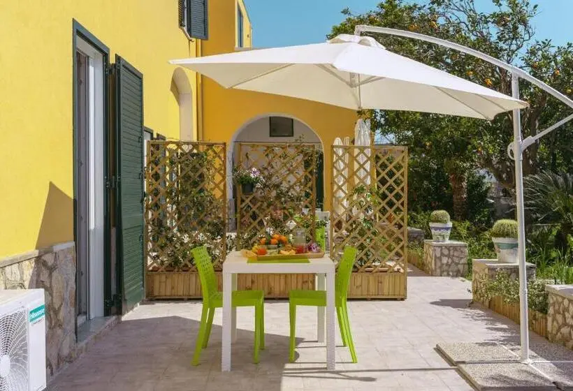 スタンダードインサイドビュールーム, Villa Caterina B&b