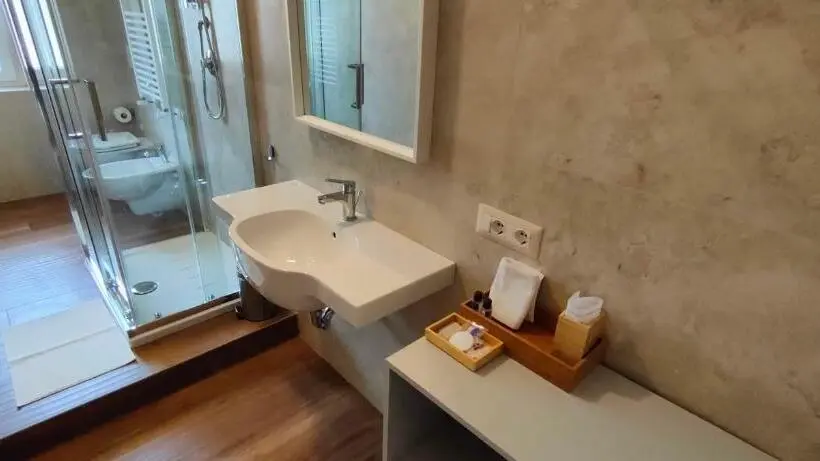 Standard room with outdoor bath, Casa Dalè