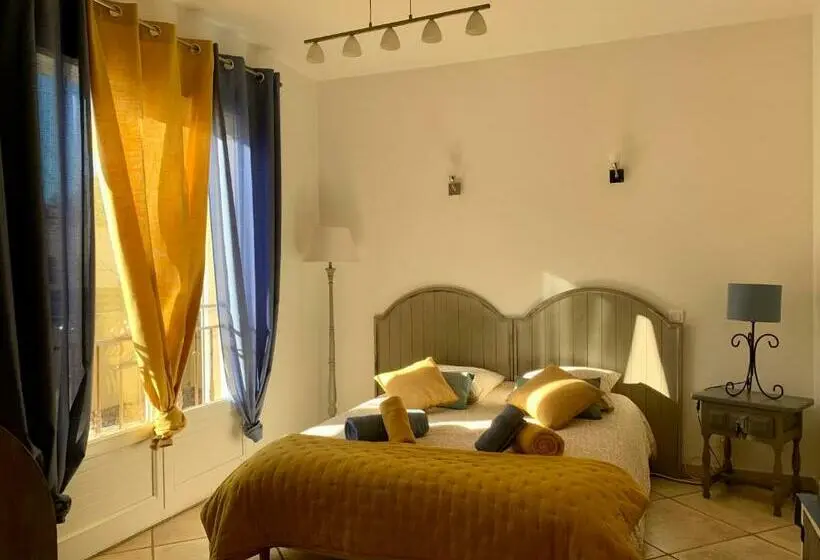 デラックスルーム, Villa Fiora Chambre