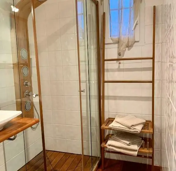 デラックスルーム, Villa Fiora Chambre
