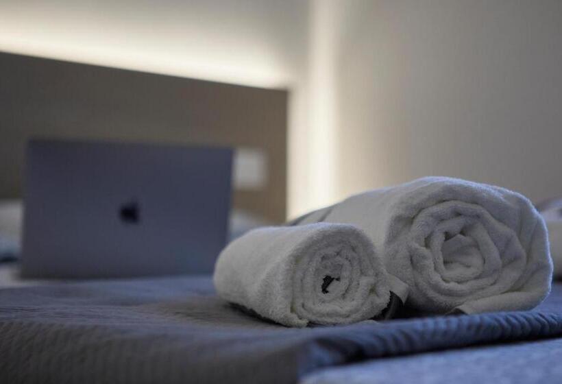 Quarto Estandar, Agriturismo De Bas