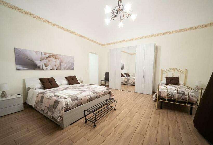 اتاق راحتی سه تخته, Le Vie Del Centro B&b