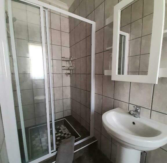 חדר סטנדרט, De Graaff Manor