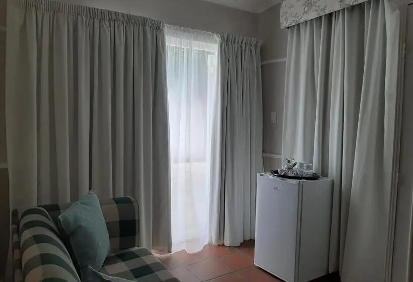 3-Bett-Standardzimmer, De Graaff Manor