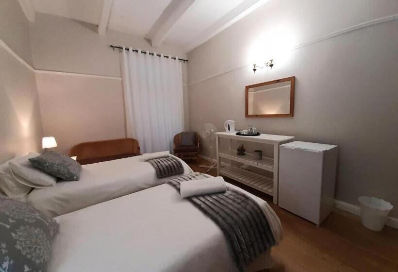 Номер Стандарт, De Graaff Manor