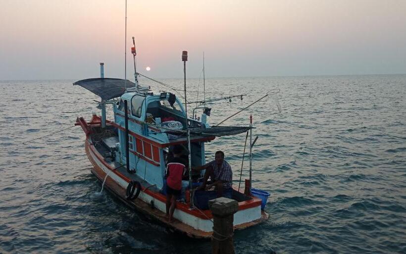 חדר סטנדרט לארבעה, Yahle Villa เยห์เล่วิลล่า