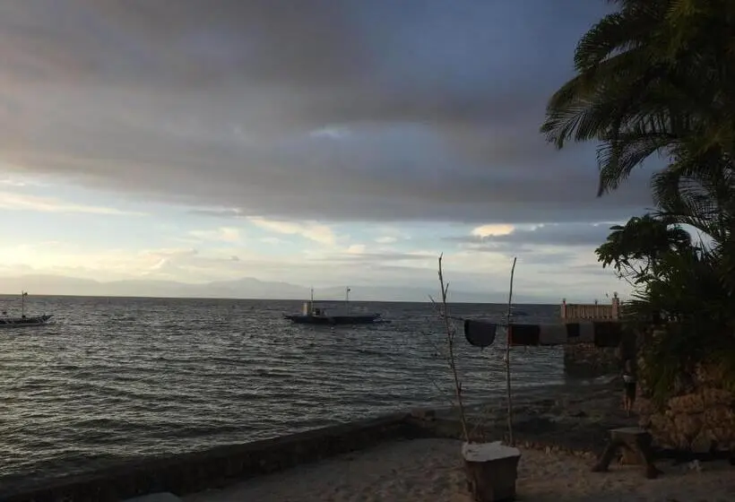 اتاق لوکس با چشم‌انداز دریا, Pacifico Seaside Lodge