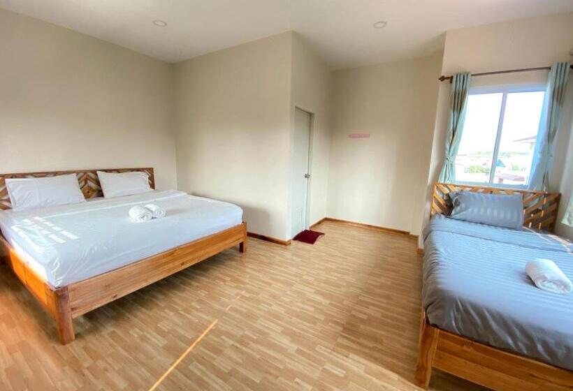 Семейный Номер, เชียงคาน เรสติ้ง เพลส