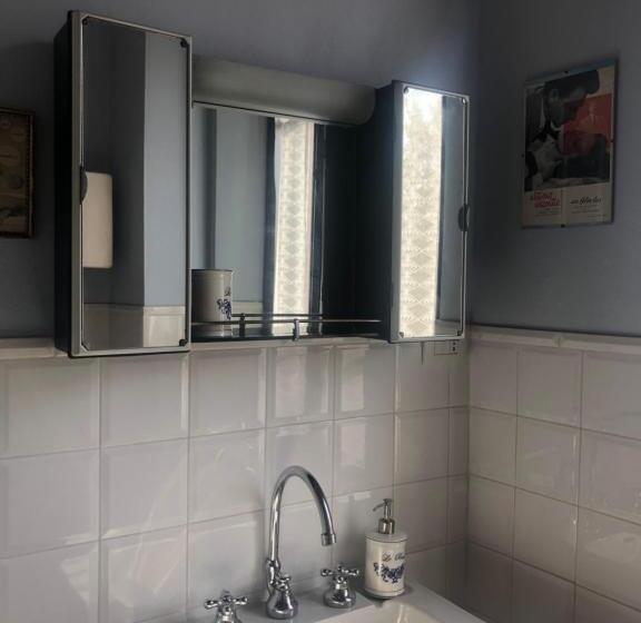 سوییت با چشمانداز باغ, B&b Podere Merlo