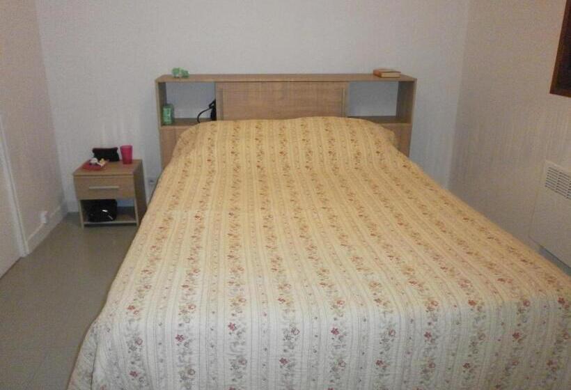 חדר סטנדרט נוף לגינה, Les Noyers