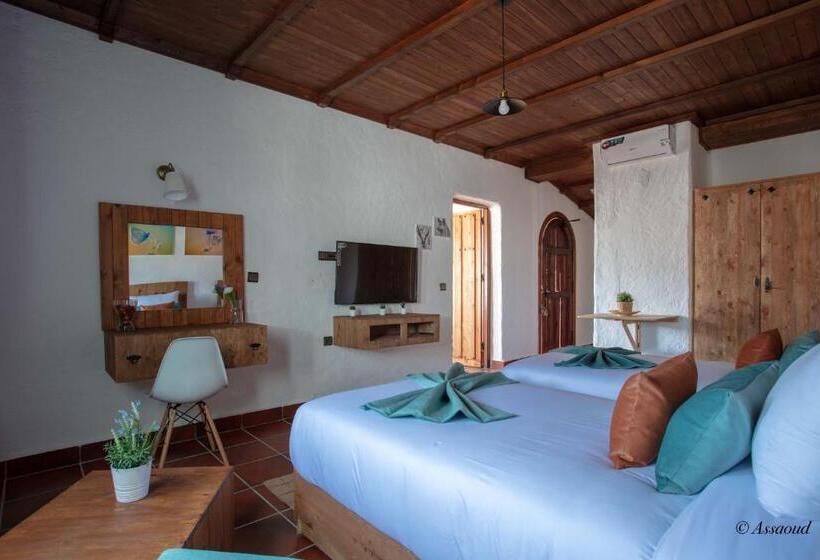 بانگلوی سوپریور, El Cortijo & Spa