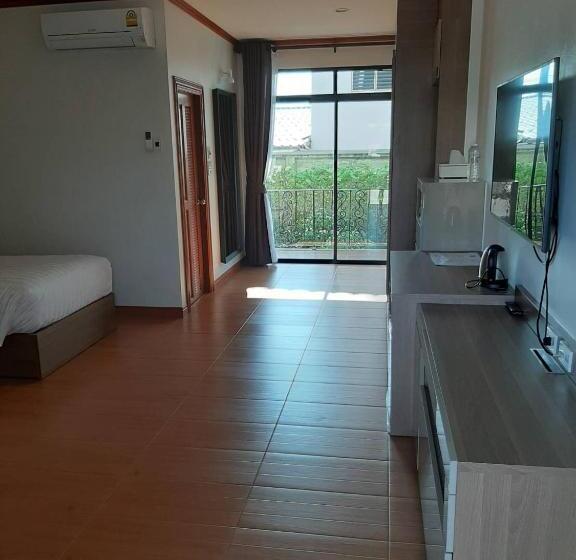 اتاق استاندارد, Baan Anong
