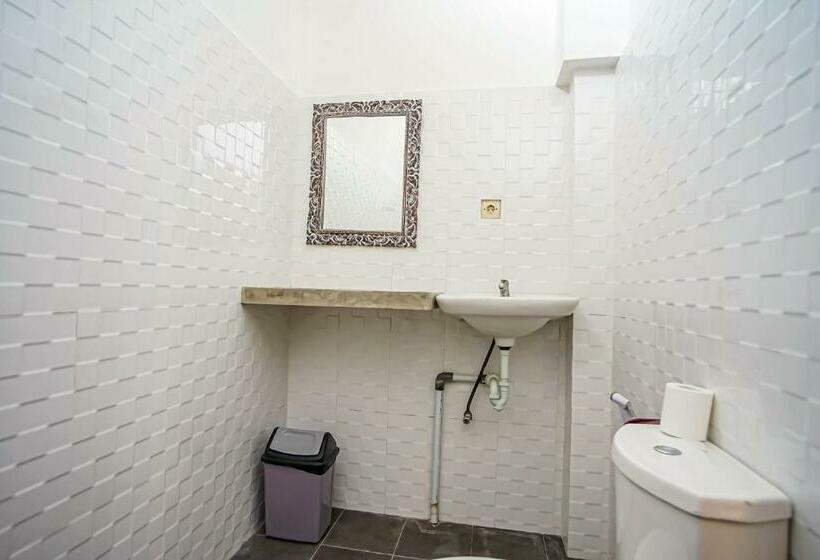 חדר דלוקס נוף בריכה, Bali Manik Guest House Canggu