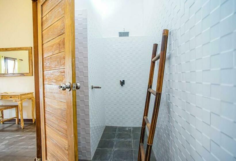 Номер Deluxe Вид на Сад, Bali Manik Guest House Canggu