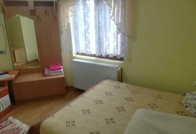 Номер Стандарт, Casa Cozorici