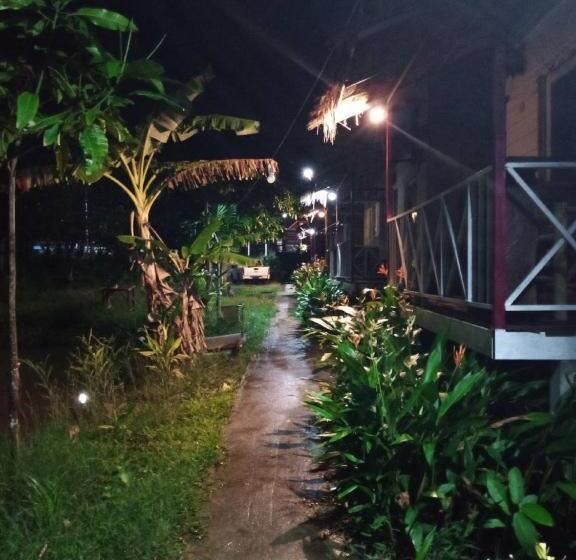 家庭套房, Lanta Dareen Garden Home