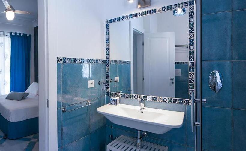 Номер Стандарт с Балконом, B&b Amalfè