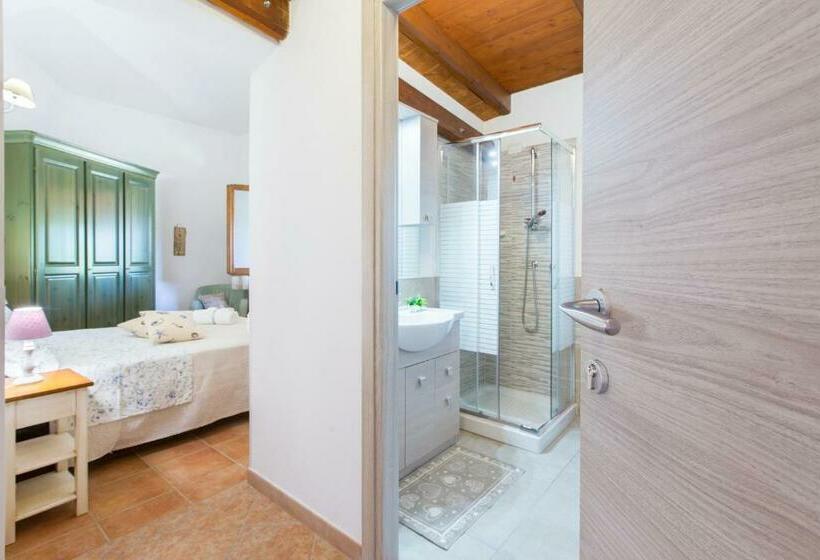 Standard-huone, B&b La Vela Chia