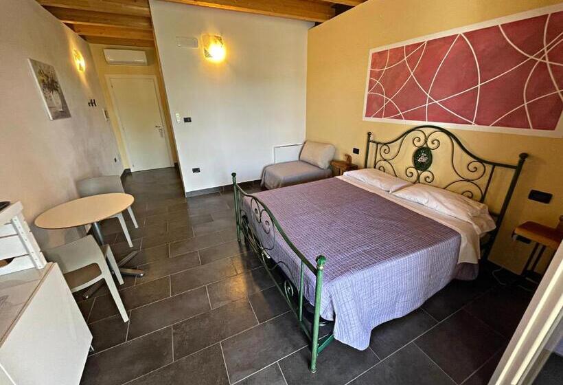 Номер Стандарт, Agriturismo Scannaporco