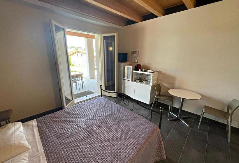 Номер Стандарт, Agriturismo Scannaporco