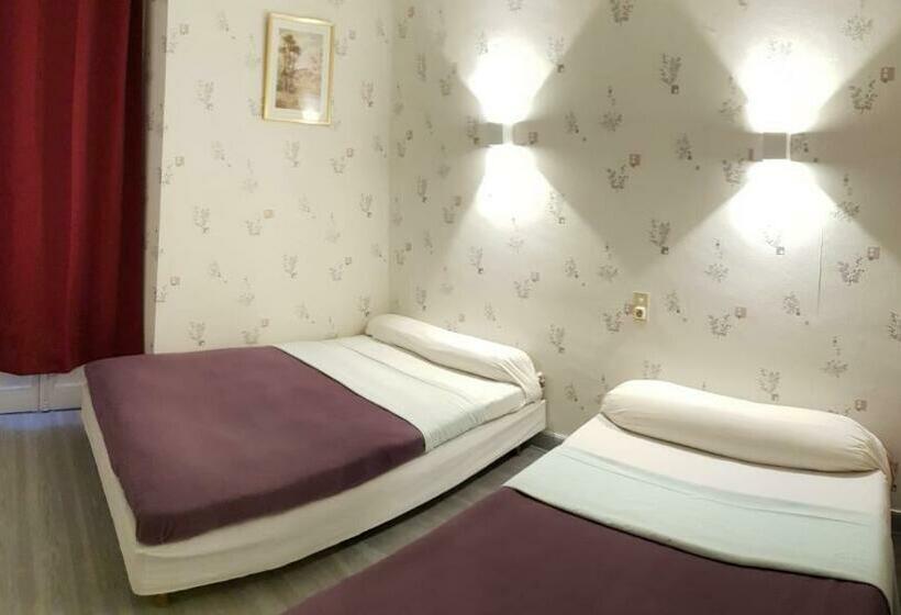 חדר סטנדרט לשלושה, Saint Francois Xavier