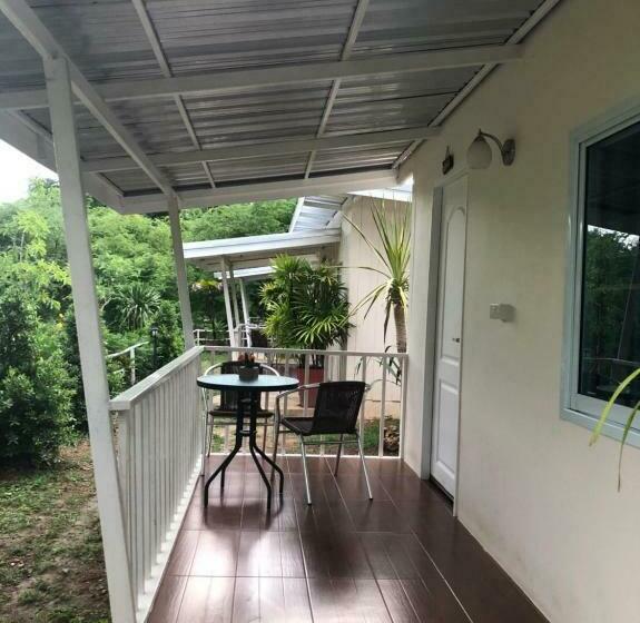 Standard Szoba King Size Bed, ทับศิลารีสอร์ท Tubsila Resort