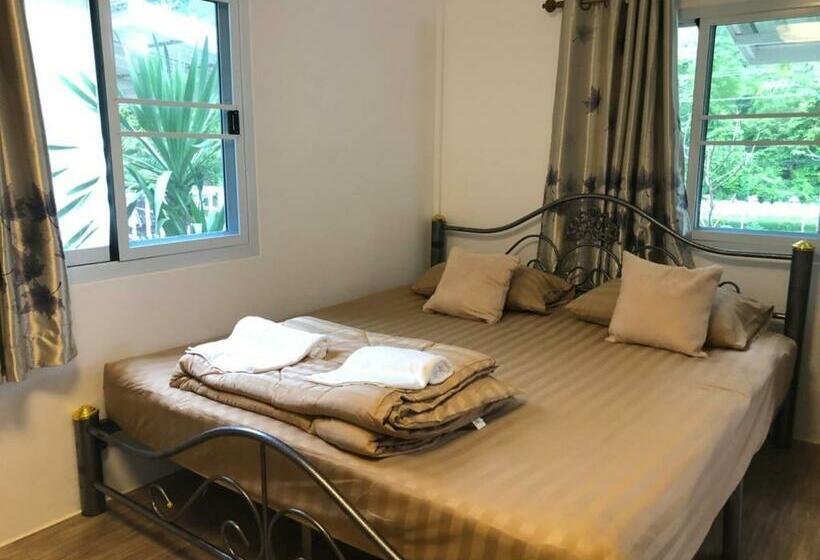 带大床的标准间, ทับศิลารีสอร์ท Tubsila Resort