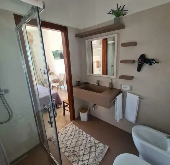 マウンテンビューデラックスルーム, B&b Tiscali