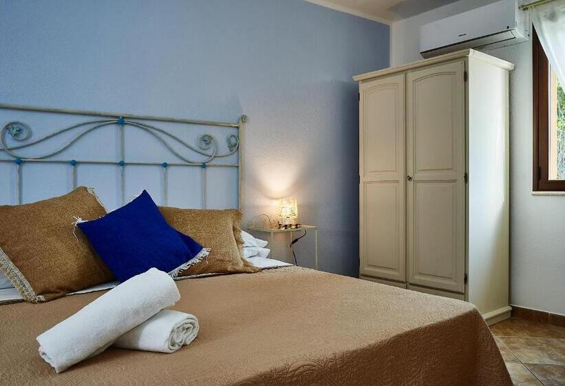 غرفة كومفورت ثلاثية, B&b Tiscali