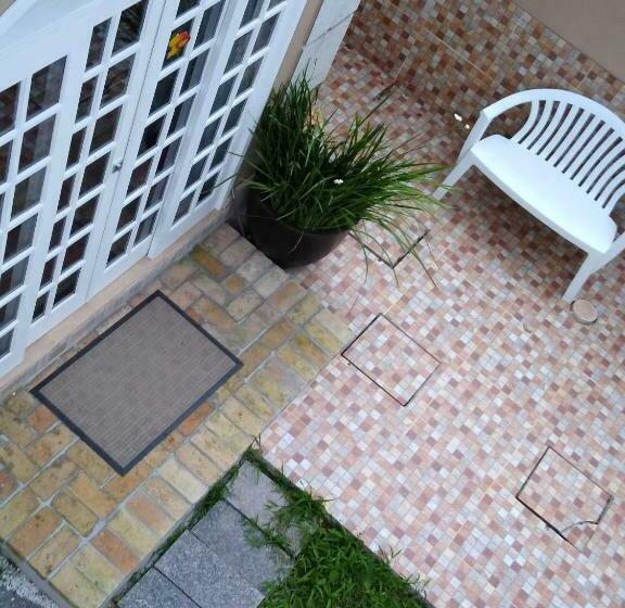 اتاق استاندارد چهار تخته, Casa Da Oma