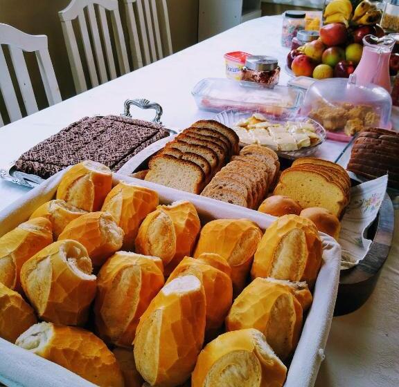 اتاق استاندارد چهار تخته, Casa Da Oma